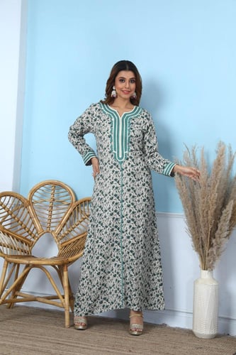 جلابية ستايل مغربي لون اخضر موديل DB4-64