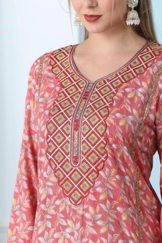 جلابية استايل امارتي لون فوشي موديل DB5-89