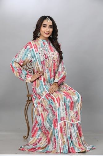 جلابية كويتية تطريز يدوي لون احمر مع ازرق سماوي مو...