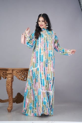 جلابية كويتية تطريز يدوي لون ازرق مع وردي موديل KK...