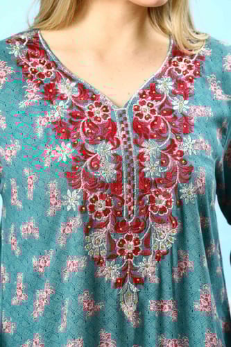 جلابية كشميري لون اخضر فاتح موديل SQ5-137