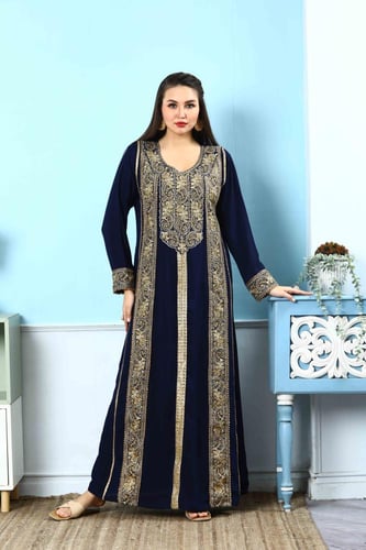 جلابية ستايل اماراتي لون كحلي بوليستر مطرز بالقصب...