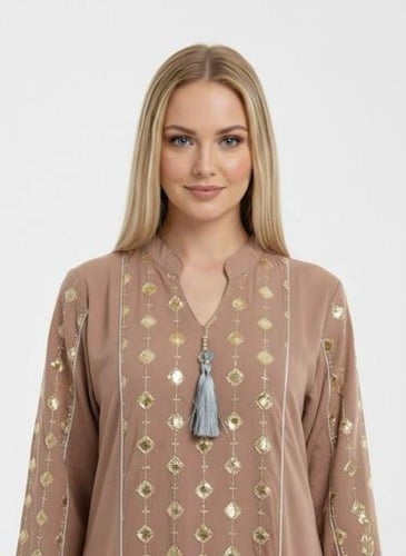 جلابية استايل كويتي لون بيج غامق موديل CH6-87