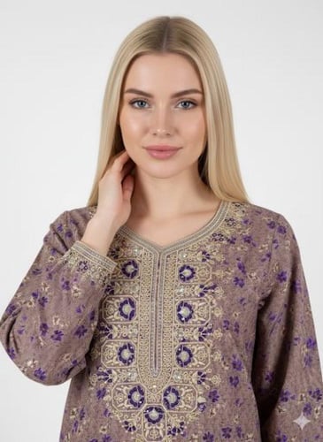 جلابية كشميري صدرية مربعه لون بني فاتح موديل SQ6-1...