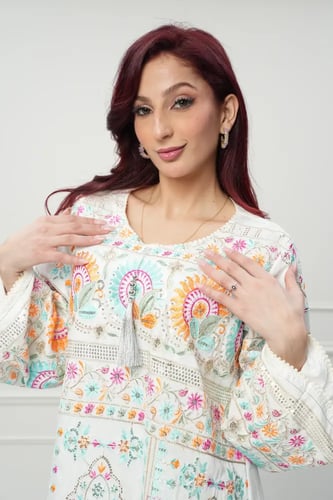 جلابية كويتي لون أوف وايت موديل CH6-56