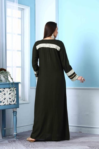 جلابية استقبال استايل بحريني لون زيتي موديل WS5-12...