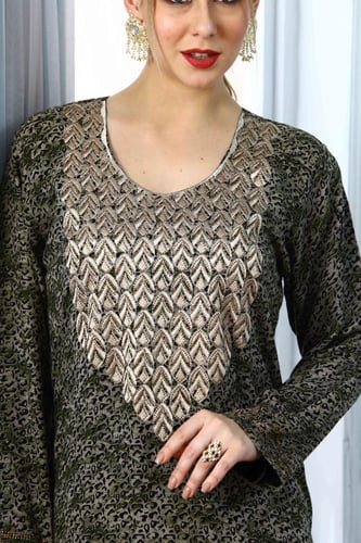 جلابية مخور اماراتي لون زيتي موديل SX5-51