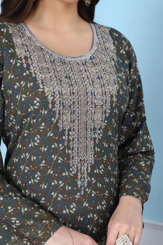 جلابية اماراتي لون عشبي موديل SX5-36