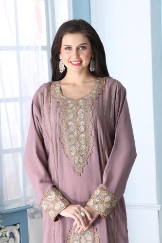 جلابية استايل اماراتي لون وردي فاتح موديل KK5-70