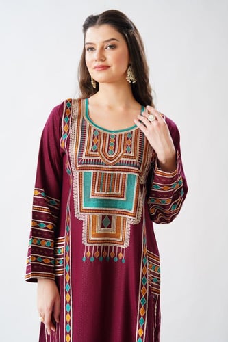 جلابية استايل عسيري لون عنابي موديل DB6-153