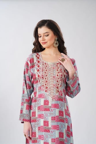 جلابية استايل مخور اماراتي موديل SX6-106