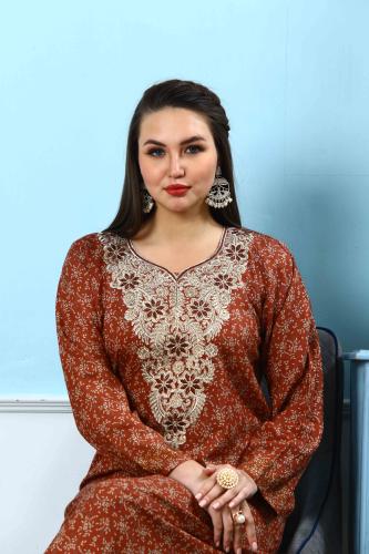 مخور اماراتي لون طوبي بصدرية مطرزة بفصوص لامعه مود...