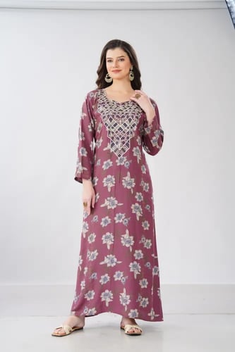 جلابية استايل مخور اماراتي لون لحمي موديل SX6-109