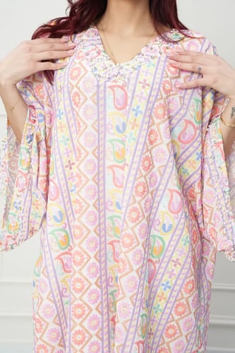 جلابية كويتي تصميم فراشة لون ملتي باستيل موديل CH6...