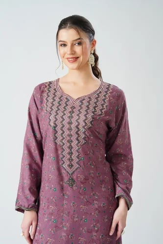 جلابية كشميري صدرية اردني لون لحمي موديل SQ6-192