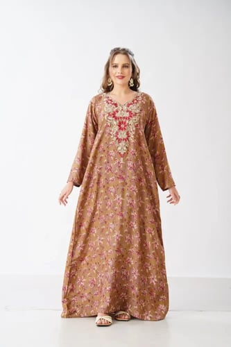 جلابية استايل مخور اماراتي لون بني موديل SX6-107