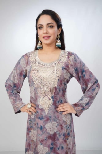 جلابية جامبو مخور كشميري لون بني موديل SV5-79