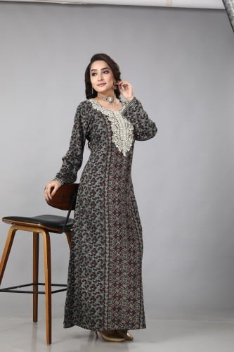 جلابية قطن لون زيتي و عنابي منقوشة موديل SQ4-79