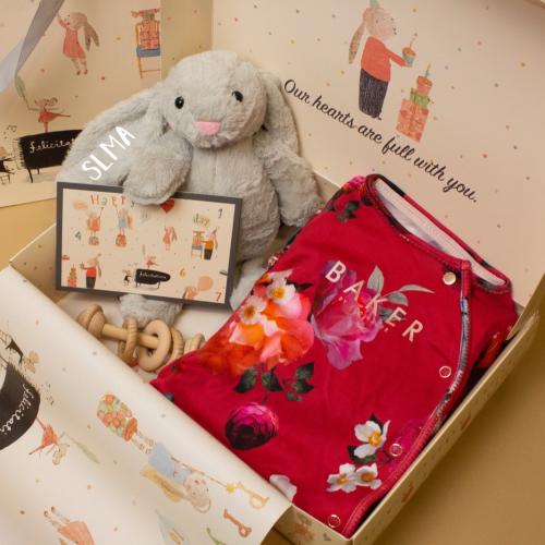 بوكس هدية مواليد تيد بيكر 3