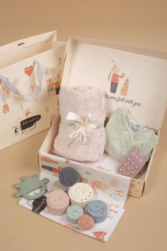 بوكس هدية مواليد D