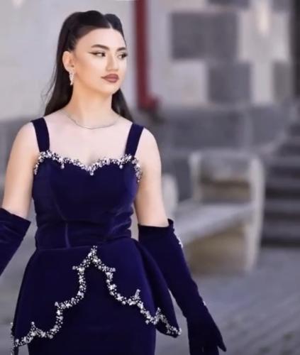 فستان