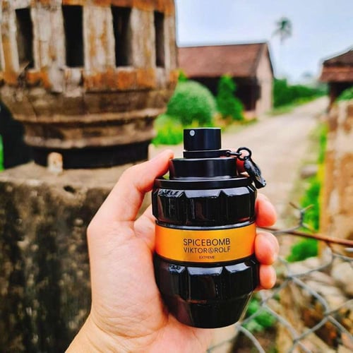 عطر فيكتور اند رولف سبايس بومب اكستريم او دو بارفي...