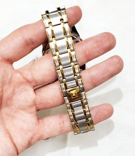 ساعة ايلجينس السويسرية انالوج كوارتز (SWISS MADE)...