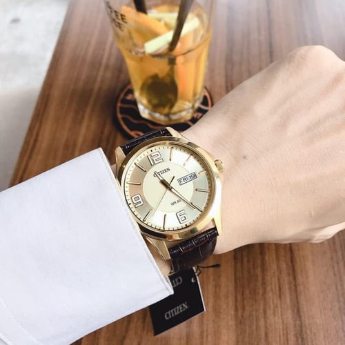 ساعة سيتزن الكلاسيكية انالوج كوارتز جلد بتاريخين ل...