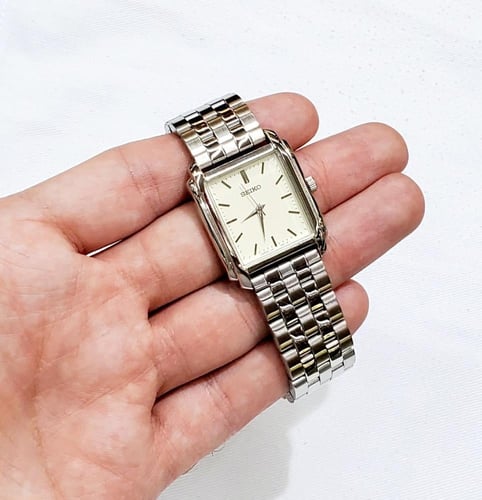 ساعة سيكو اليابانية انالوج كوارتز الرقيقة (Edg) ست...