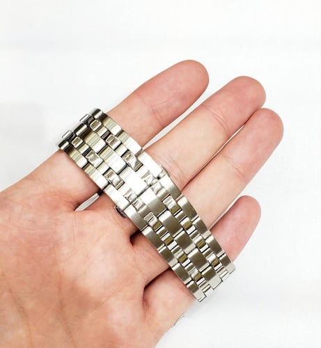 ساعة ايلجينس السويسرية انالوج كوارتز (SWISS MADE)...