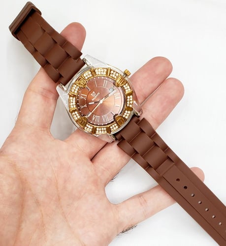 ساعة ماجستي السويسرية انالوج كوارتز (SWISS MADE) م...