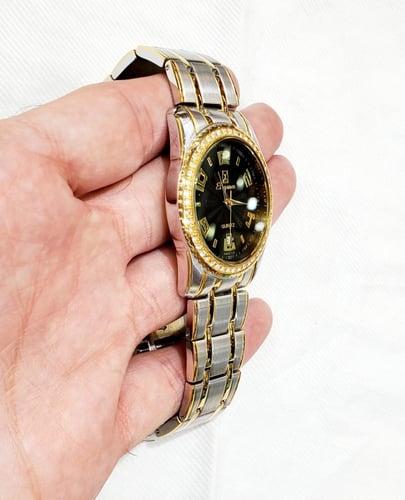 ساعة ايلجينس السويسرية انالوج كوارتز (SWISS MADE)...