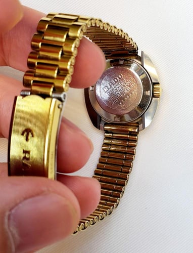 ساعة رادو السويسرية اوتوماتيك ( مستخدمة ) انالوج ب...