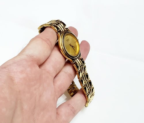 ساعة سيكو فئة لاسال اليابانية انالوج كوارتز الرقيق...