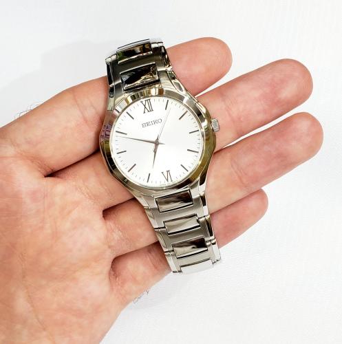 ساعة سيكو اليابانية المميزة انالوج كوارتز الرقيقة...