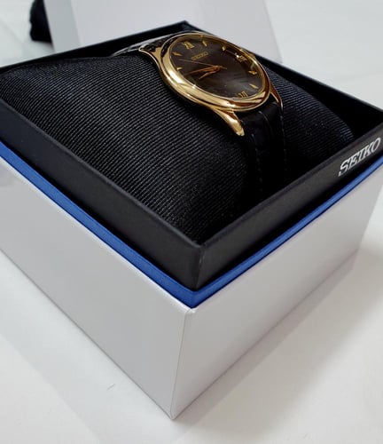 ساعة سيكو اليابانية انالوج كوارتز الرقيقة (Edg) زج...