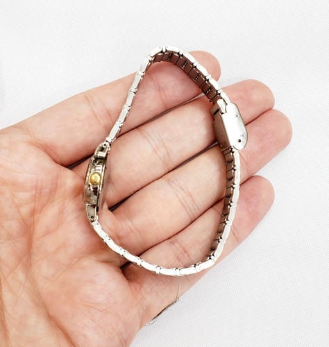 ساعة سيكو اليابانية فئة لاسال انالوج كوارتز الرقيق...