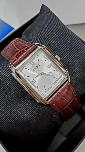 ساعة سيكو اليابانية انالوج كوارتز الرقيقة (Edg) مر...