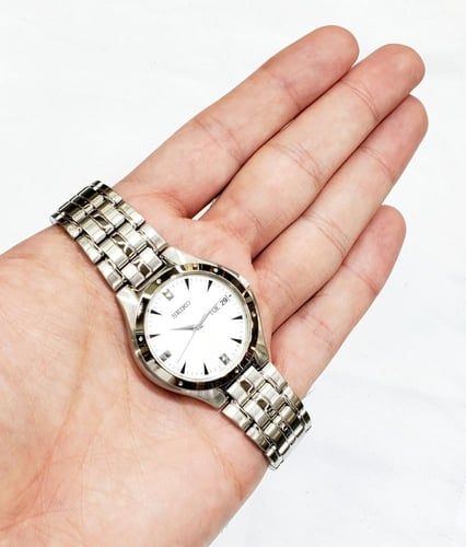 ساعة سيكو اليابانية انالوج كوارتز الرقيقة (Edg) تا...
