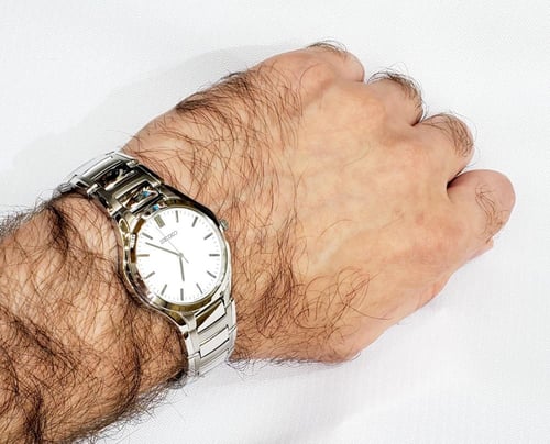 ساعة سيكو اليابانية المميزة انالوج كوارتز الرقيقة...