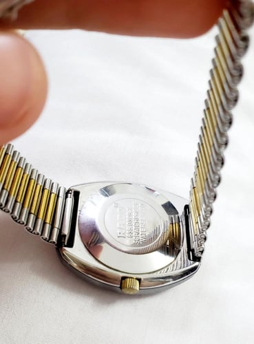 ساعة رادو السويسرية اوتوماتيك ميجكس ( مستخدمة ) ان...