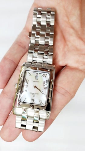 ساعة ايلجينس السويسرية انالوج كوارتز (SWISS MADE)...