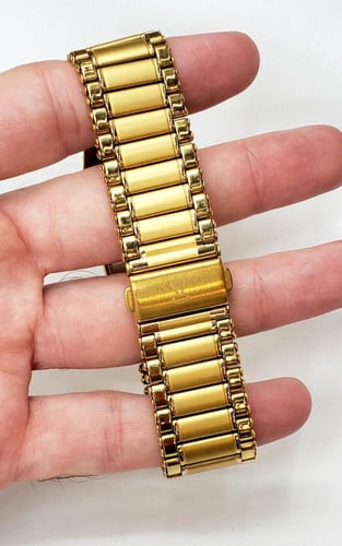 ساعة رومانسون السويسرية انالوج كوارتز (SWISS MADE)...