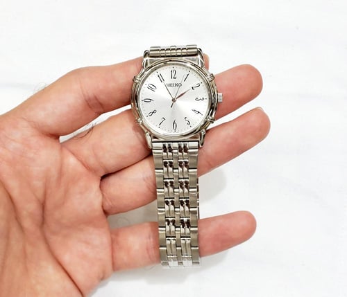 ساعة سيكو اليابانية انالوج كوارتز الرقيقة (Edg) ار...