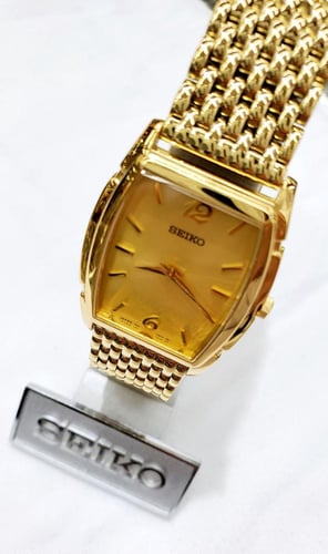 ساعة سيكو اليابانية انالوج كوارتز الرقيقة (Edg) ست...