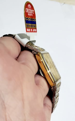 ساعة اورينت اليابانية الكلاسيكية انالوج كوارتز ( ف...