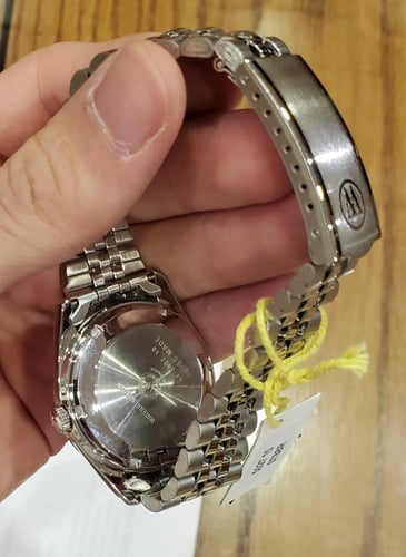 ساعة وست اند واتش اوتوماتيك بتاريخين ( ارقام عربي...