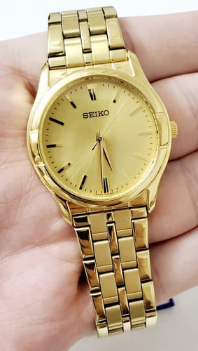 ساعة سيكو اليابانية انالوج كوارتز الرقيقة (Edg) ست...