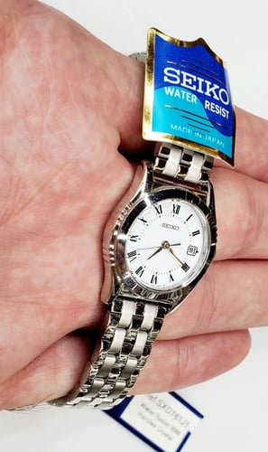 ساعة سيكو اليابانية انالوج كوارتز الرقيقة (Edg) ست...