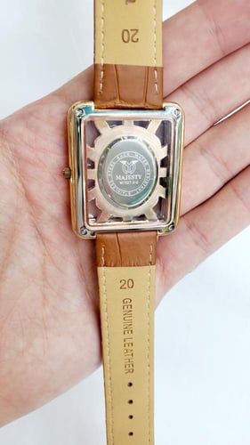 ساعة ماجستي السويسرية انالوج كوارتز( فصوص زركون )...